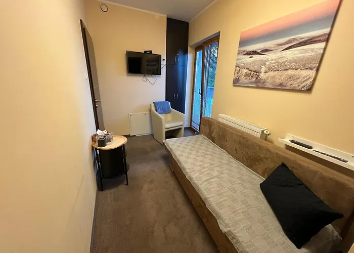 Szara U Ksawerego Bed & Breakfast 3*