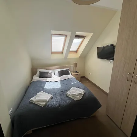 Szara U Ksawerego Bed & Breakfast