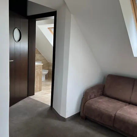 Szara U Ksawerego Bed & Breakfast 3*