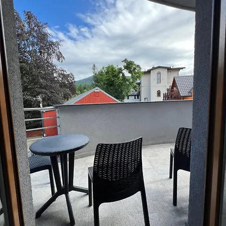 Bed & Breakfast Szara U Ksawerego 3*